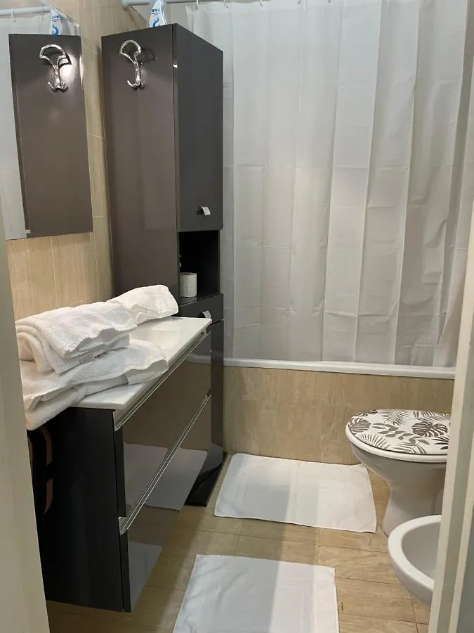 Appartamento Fronte Mare A Roquebrune-Cap -Martin 0*, Roquebrune-Cap-Martin France
